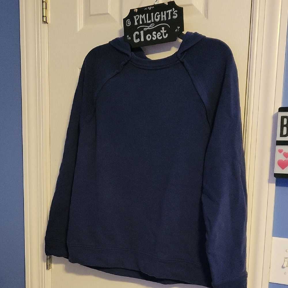 Care + Wear X Oscar de la Renta Navy Blue Hoodie XL Chest Port Access